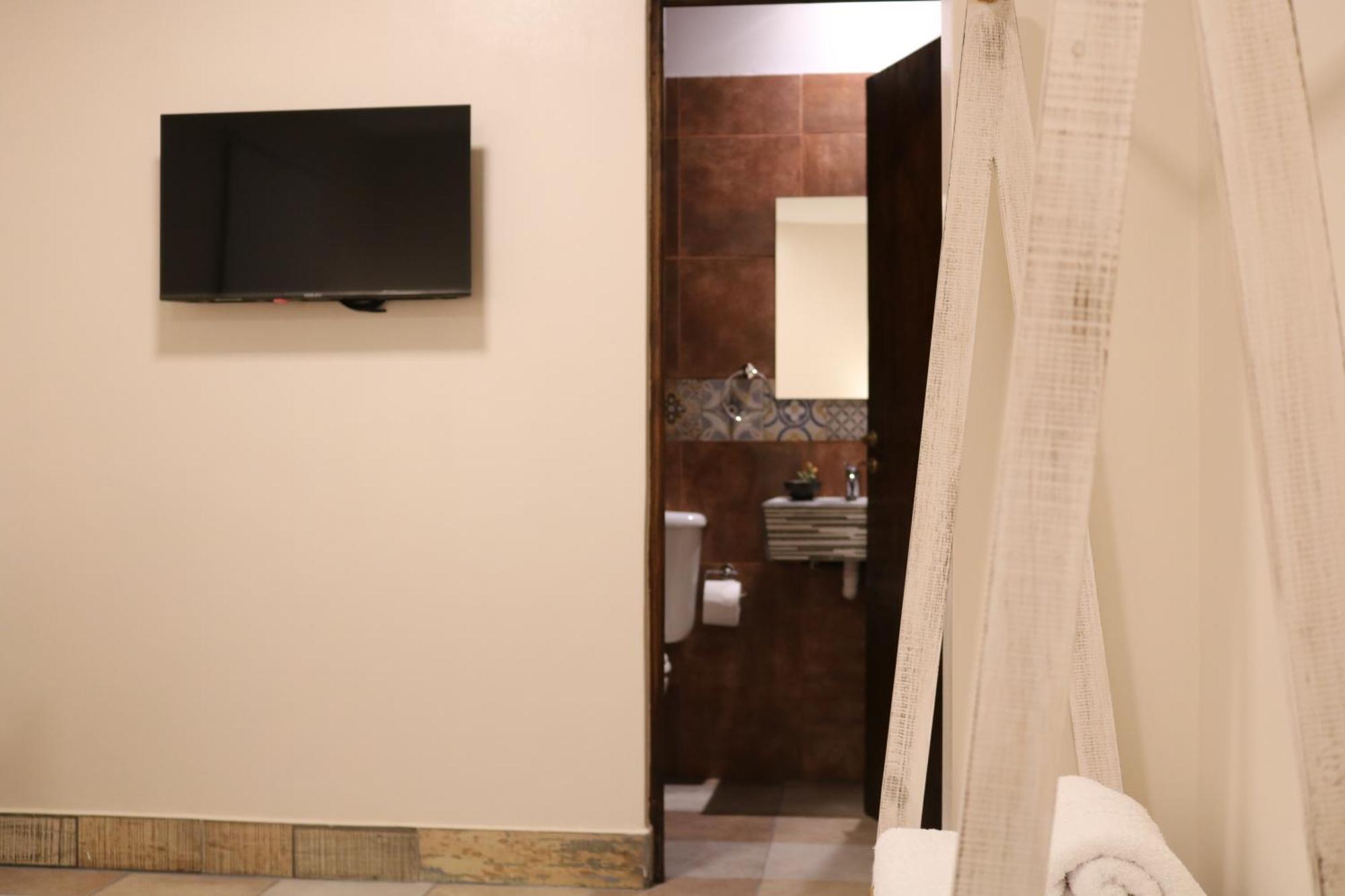 Hotel Quebrachales サンサルバドールデフフイ エクステリア 写真